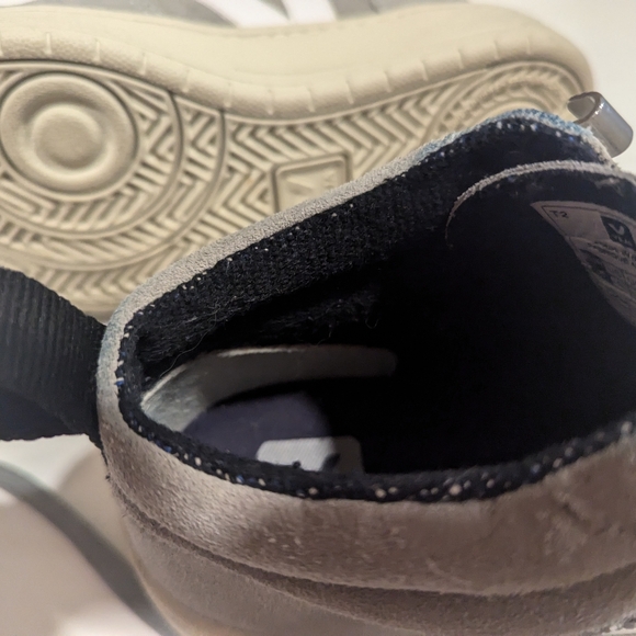 Size US 5 VEJA Roraima Suede Trainers - Oxford Grey/ white - Picture 8 of 10